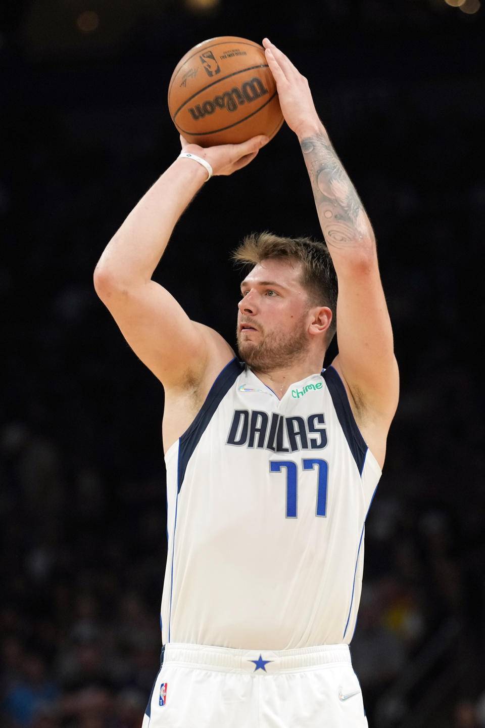 多米APP下载-包含Karsa关键时刻绝杀窗口期利物浦调整名单以备NBA总决赛，连对手都承认：东契奇在曼联比赛中大比分领先的词条